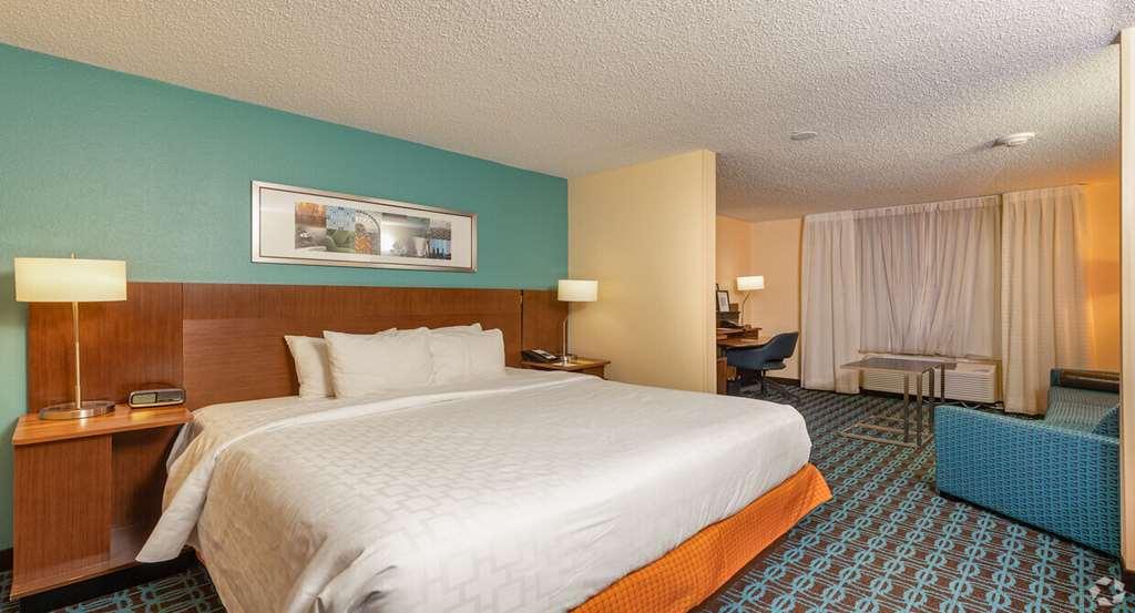 Surestay By Best Western Bryan College Station Room photo